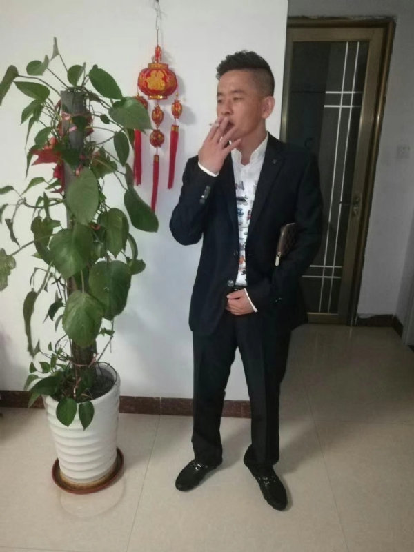 男人三十而立的第二张照片--龙岩交友网