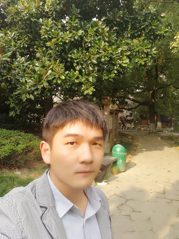 暂时的第一张照片--龙岩交友网
