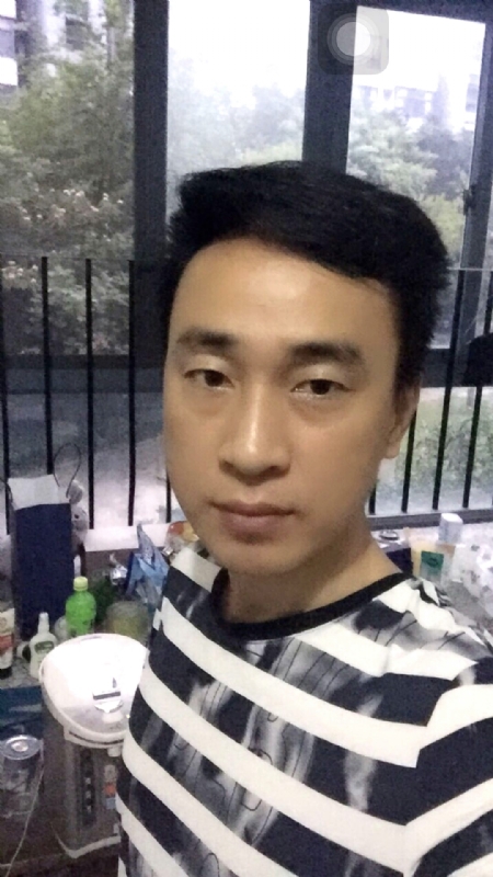 不期而遇的第一张照片--龙岩交友网