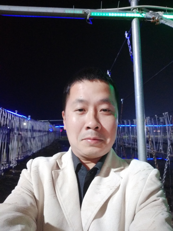 阿峰的第一张照片--龙岩交友网