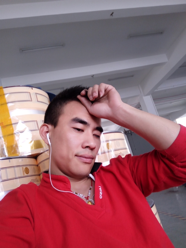 寻唯一的第三张照片--龙岩交友网