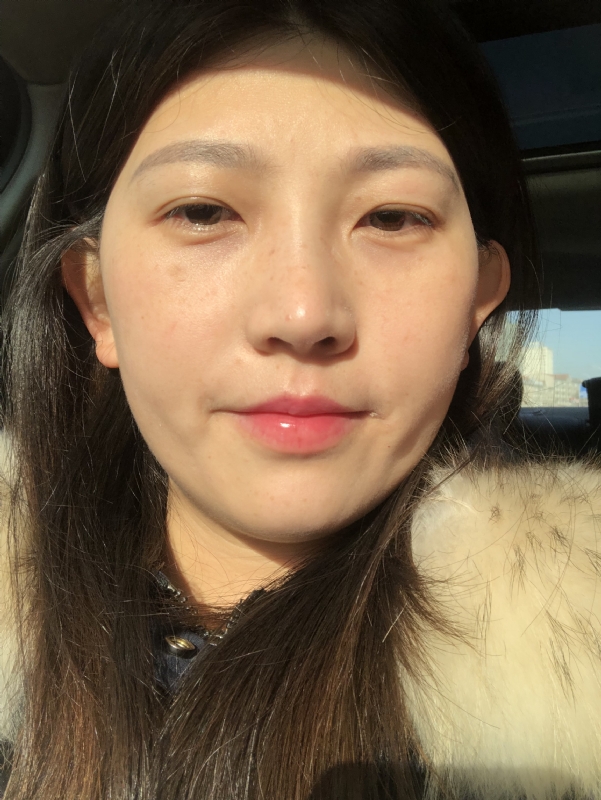 轻闭双眼的第一张照片--龙岩交友网