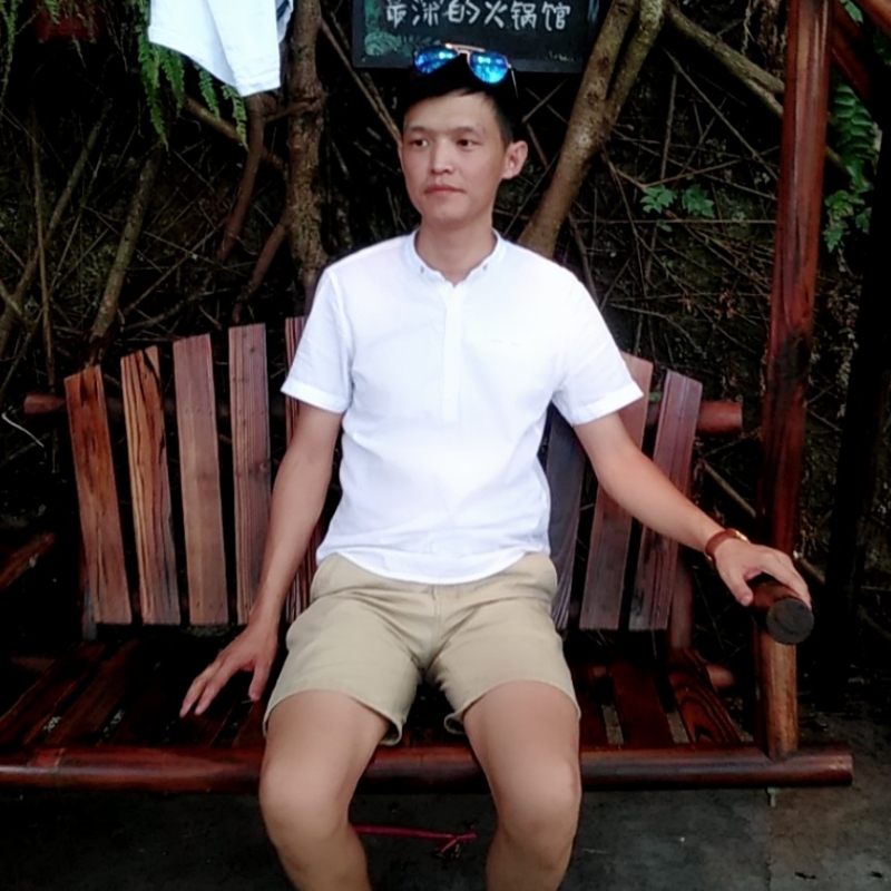 李渊的夏天的第一张照片--龙岩交友网