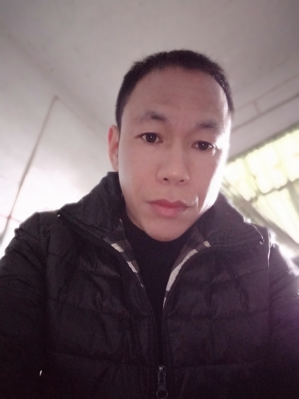 相信真爱的第一张照片--龙岩交友网