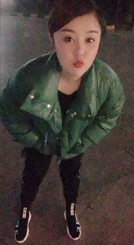杨乔依的第一张照片--龙岩交友网