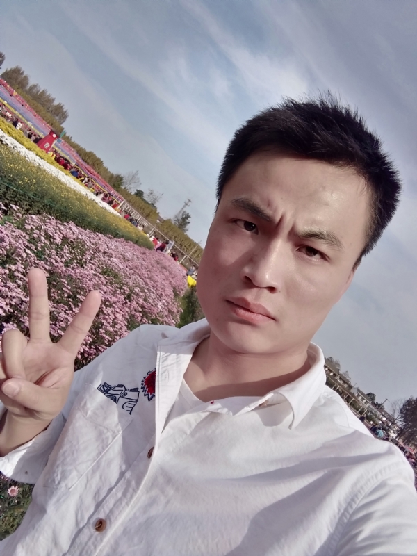 心碎无痕的第二张照片--龙岩交友网