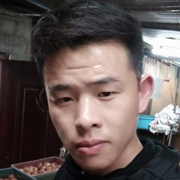 空白的第一张照片--龙岩交友网