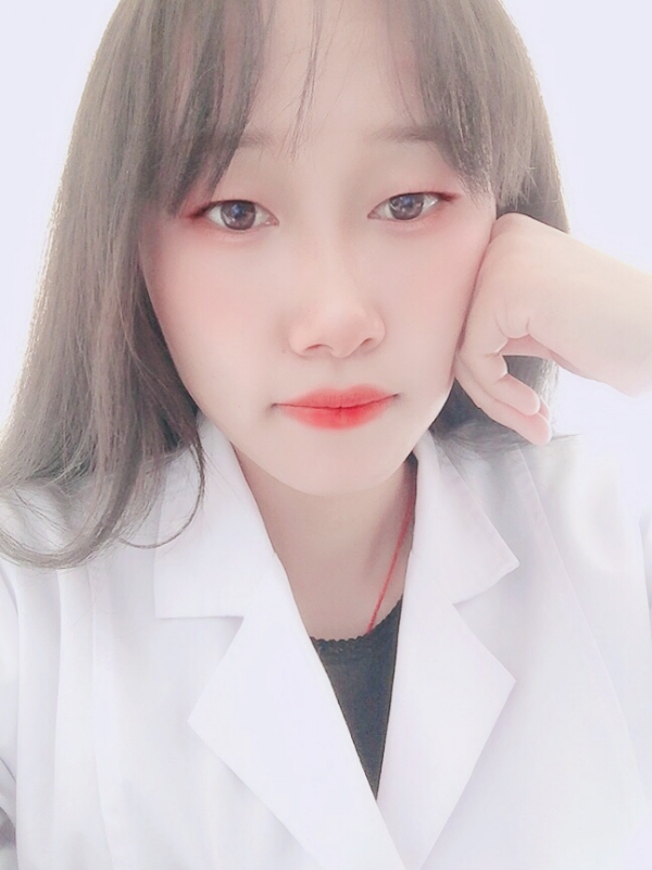 白婚纱的第一张照片--龙岩交友网