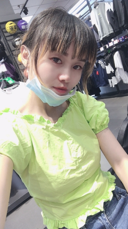 婀娜袅袅的第一张照片--龙岩交友网