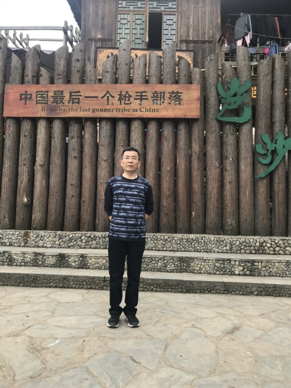 屯里的富豪的第一张照片--龙岩交友网