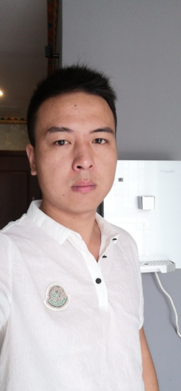 与卿共舞的第一张照片--龙岩交友网
