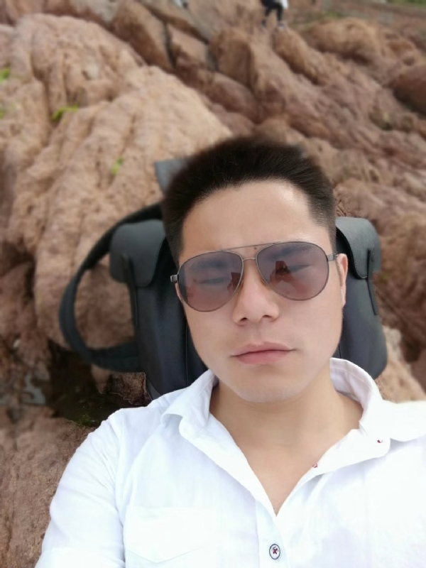易听的第二张照片--龙岩交友网