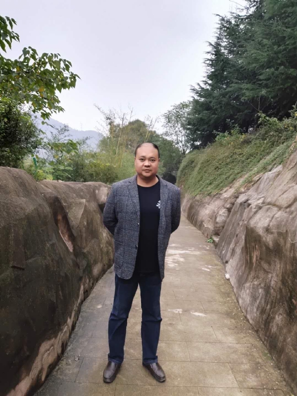玉竹的第三张照片--龙岩交友网