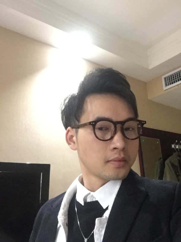 曾亮的第四张照片--龙岩交友网
