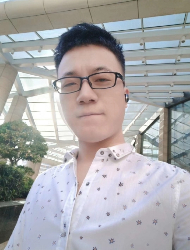 你是人间四月天的第一张照片--龙岩交友网