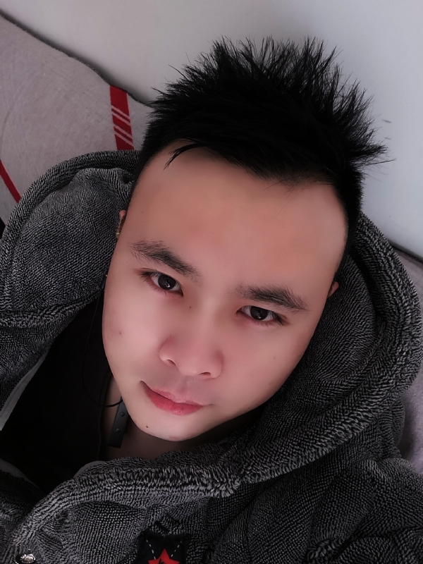 明明的第一张照片--龙岩交友网