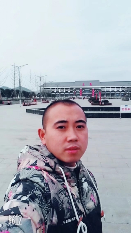 爱相随的第一张照片--龙岩交友网
