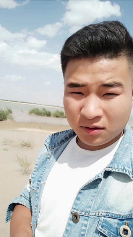 王强的第一张照片--龙岩交友网