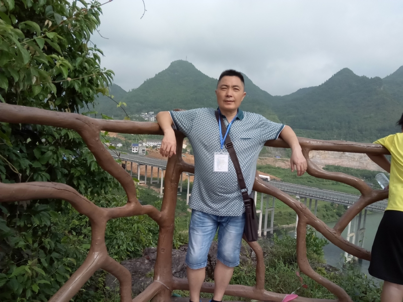 岁月无声的第一张照片--龙岩交友网