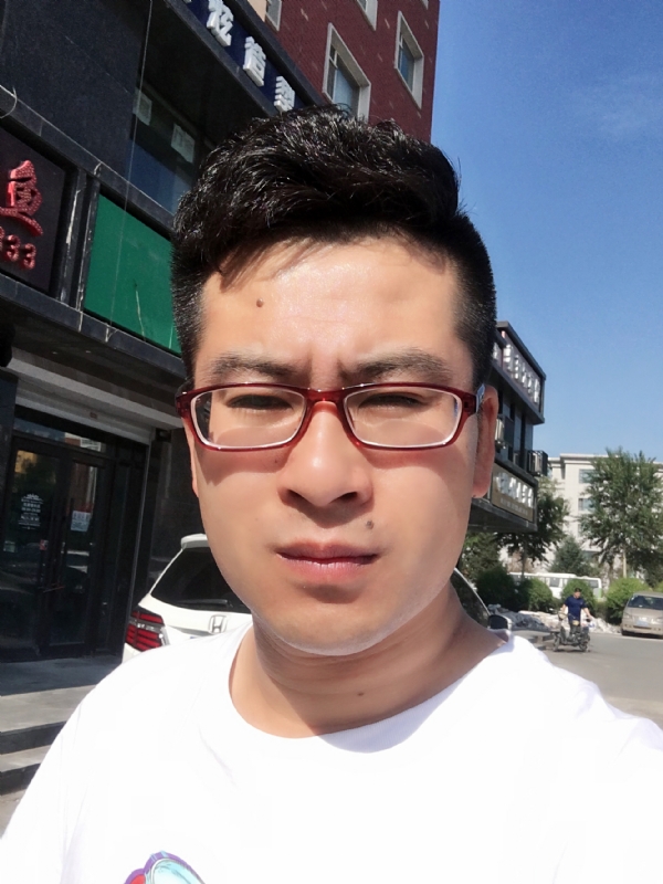 AA首席的第一张照片--龙岩交友网