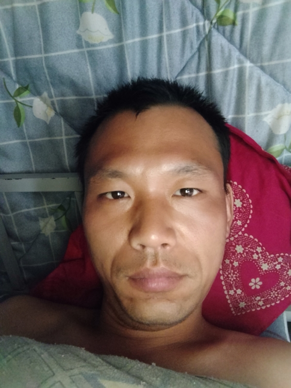 弘扬的第一张照片--龙岩交友网