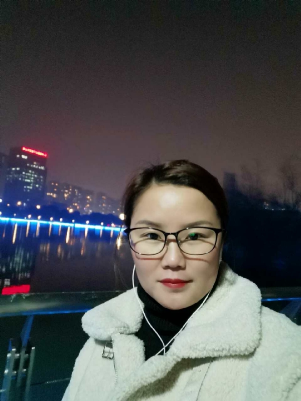 小英的第一张照片--龙岩交友网
