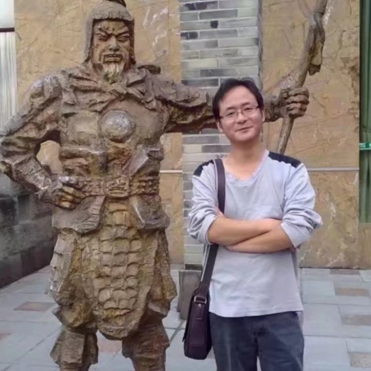 孤狼的第三张照片--龙岩交友网
