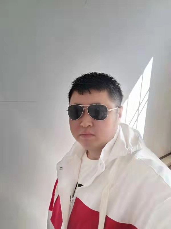 大漠叔叔的第一张照片--龙岩交友网
