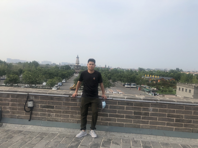 123.向左向右的第一张照片--龙岩交友网