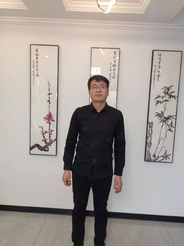 情义比天高的第一张照片--龙岩交友网