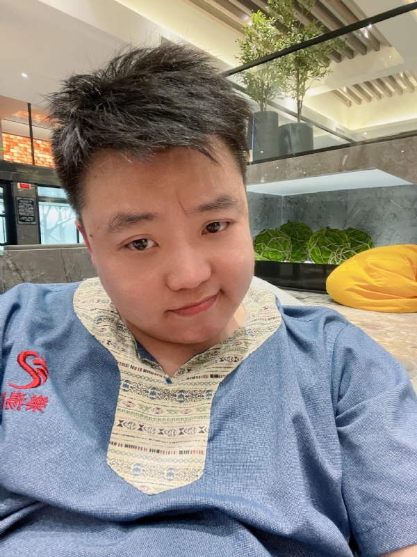 小恶魔的第一张照片--龙岩交友网