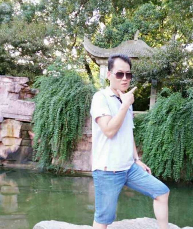 随缘的第一张照片--龙岩交友网
