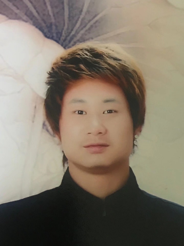 咮辛的第一张照片--龙岩交友网