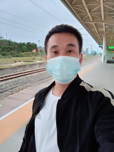小李的第一张照片--龙岩交友网