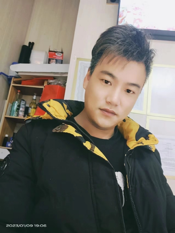 孤酒枕愁眼眠的第一张照片--龙岩交友网