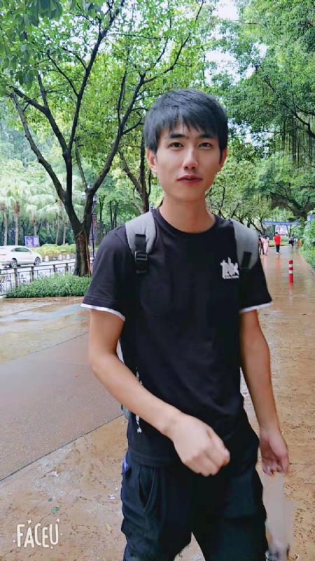 青春易逝的第三张照片--龙岩交友网