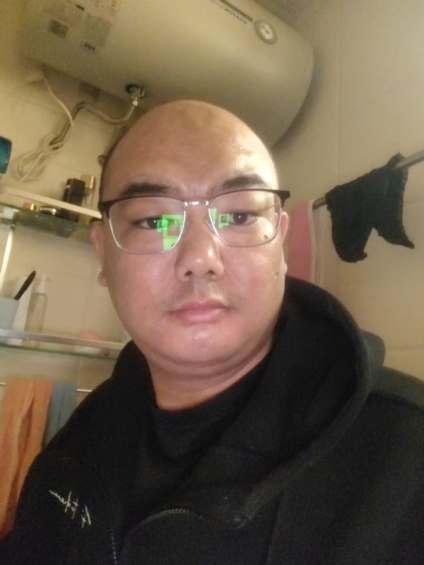 小胖子的第一张照片--龙岩交友网