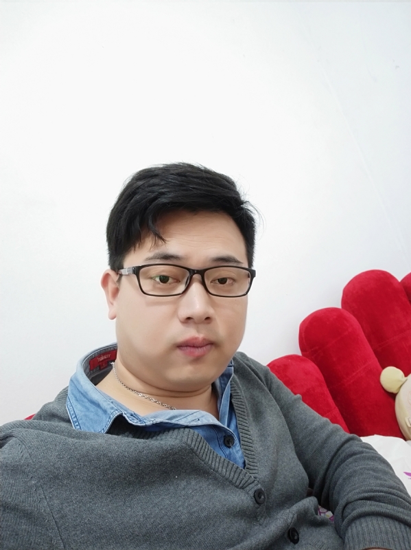 何必在亿的第一张照片--龙岩交友网