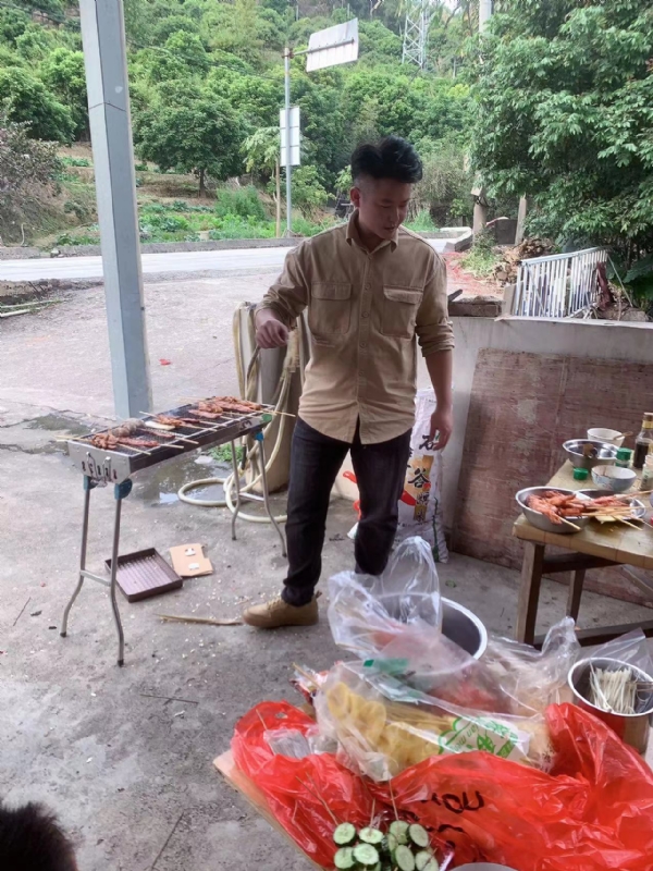 你黑我哟的第一张照片--龙岩交友网
