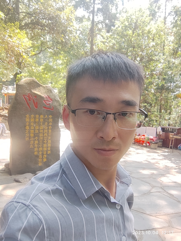 未来可期的第一张照片--龙岩交友网