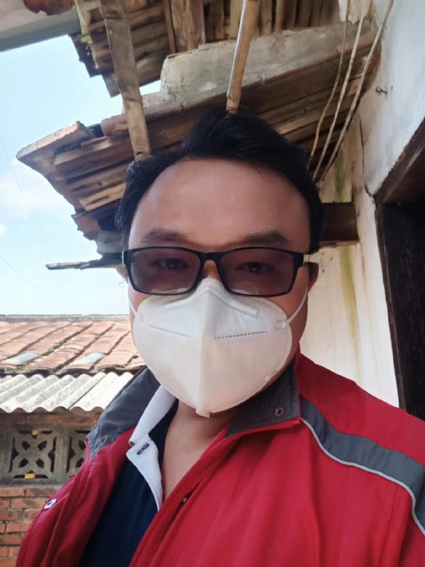 如影随形的第一张照片--龙岩交友网