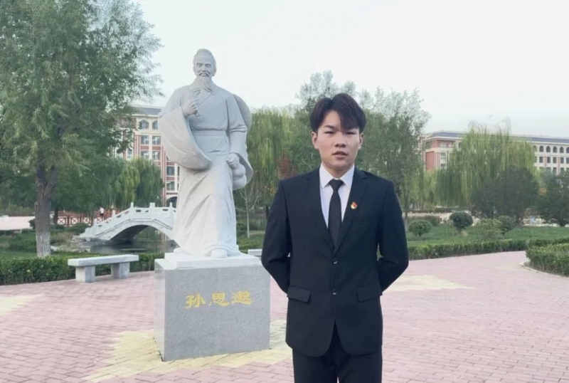 尚明月的第一张照片--龙岩交友网